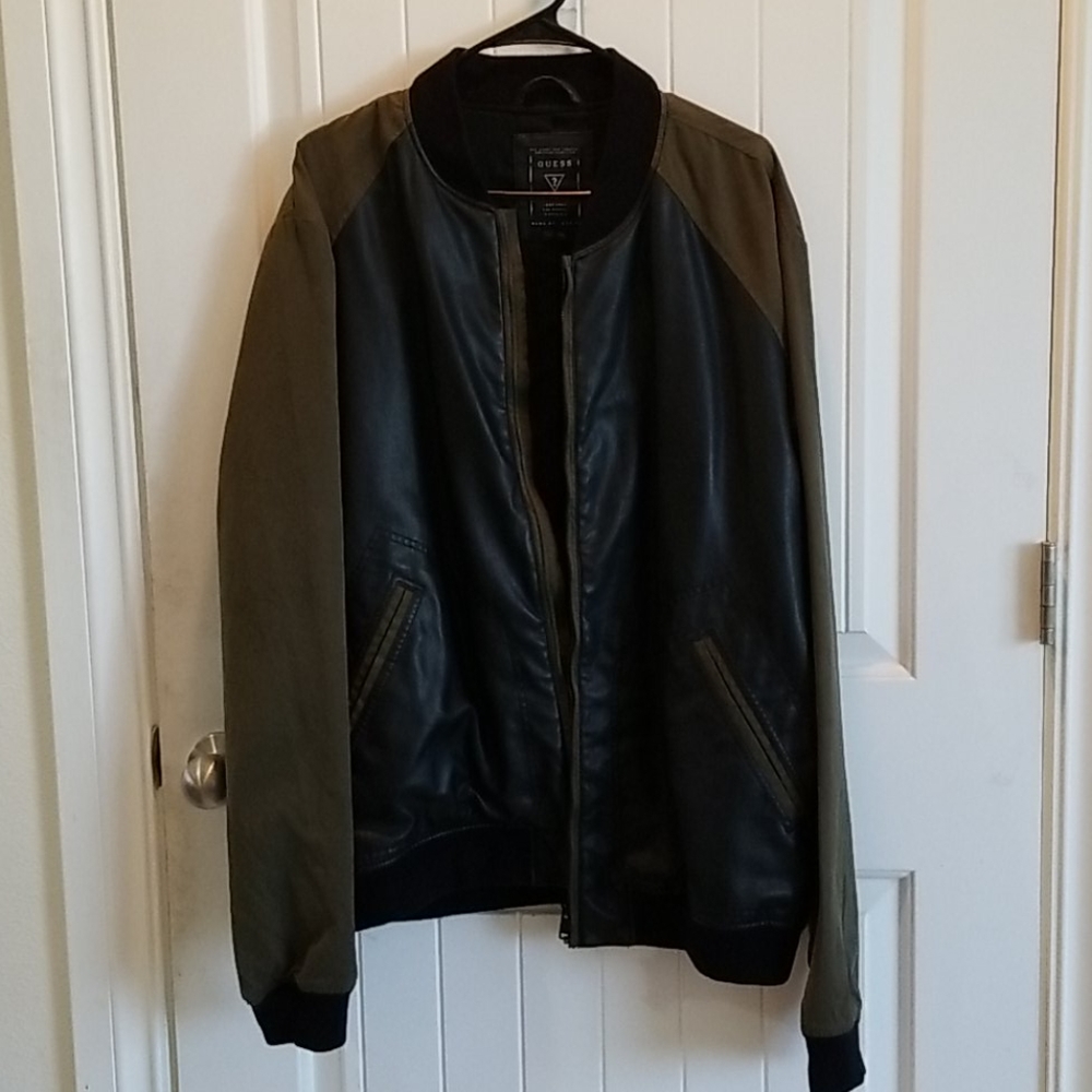 GUC Men's Guess Leather Bomber Jacket size XXL